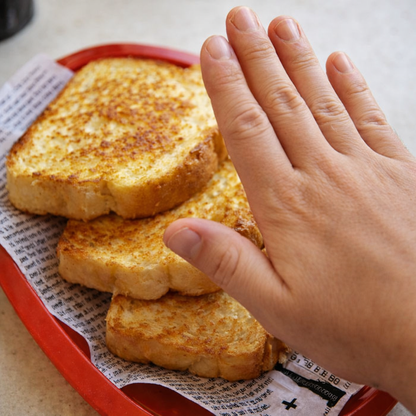 Sizzler. Cheese Toast.